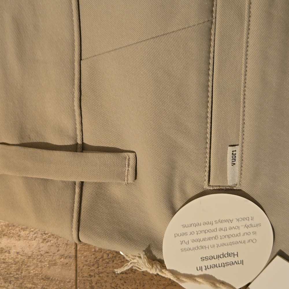 NWT Men's Vuori Cascade Tech Chino Pant. In Color Winter Pear. Size W 30" L 30" - Picture 12 of 13